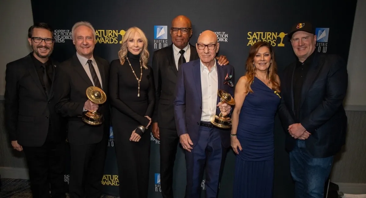 Saturn Awards TNG Cast with Marvel Studios President Kevin Feige in