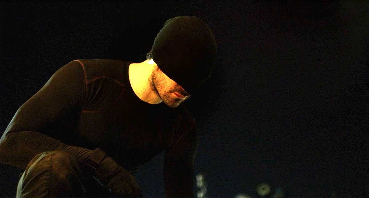 Matt Murdock on the roof waiting to strike