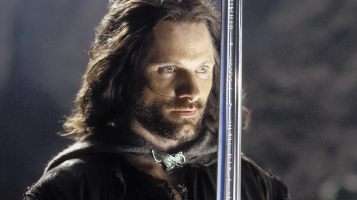 Viggo Mortensen as Aragorn in The Lord of the Rings: The Return of the King