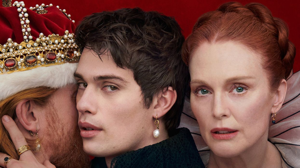 Nicholas Galitzine and Julianne Moore in a promo for 'Mary & George'