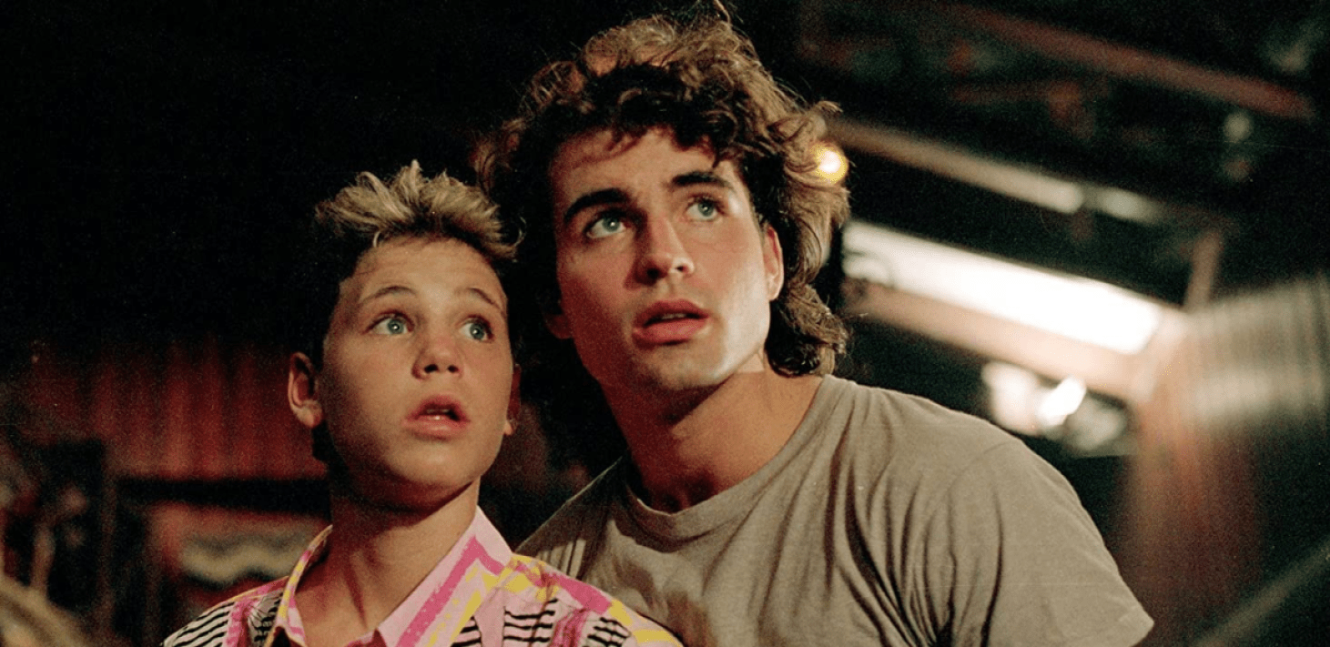 Corey Haim and Jason Patric in The Lost Boys
