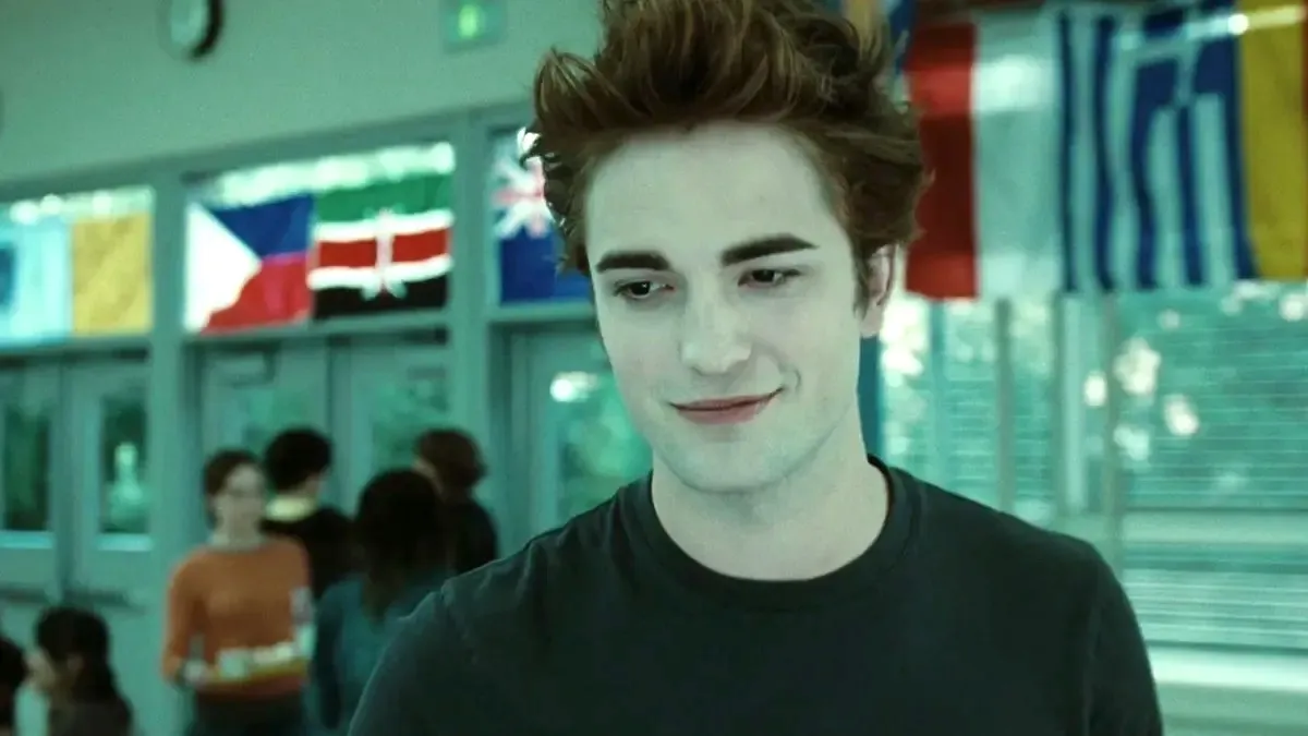 Robert Pattinson as Edward Cullen in Twilight
