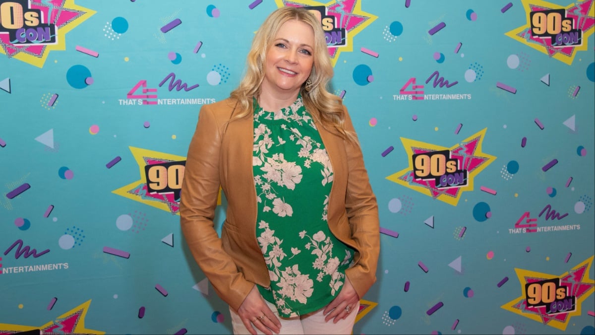 Melissa Joan Hart on the red carpet for 90s con.