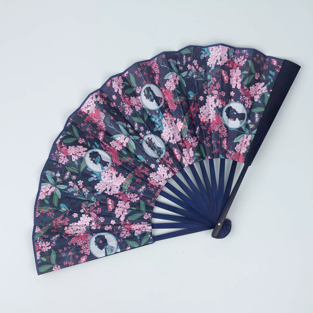 The 'Bridgerton' fan from Target