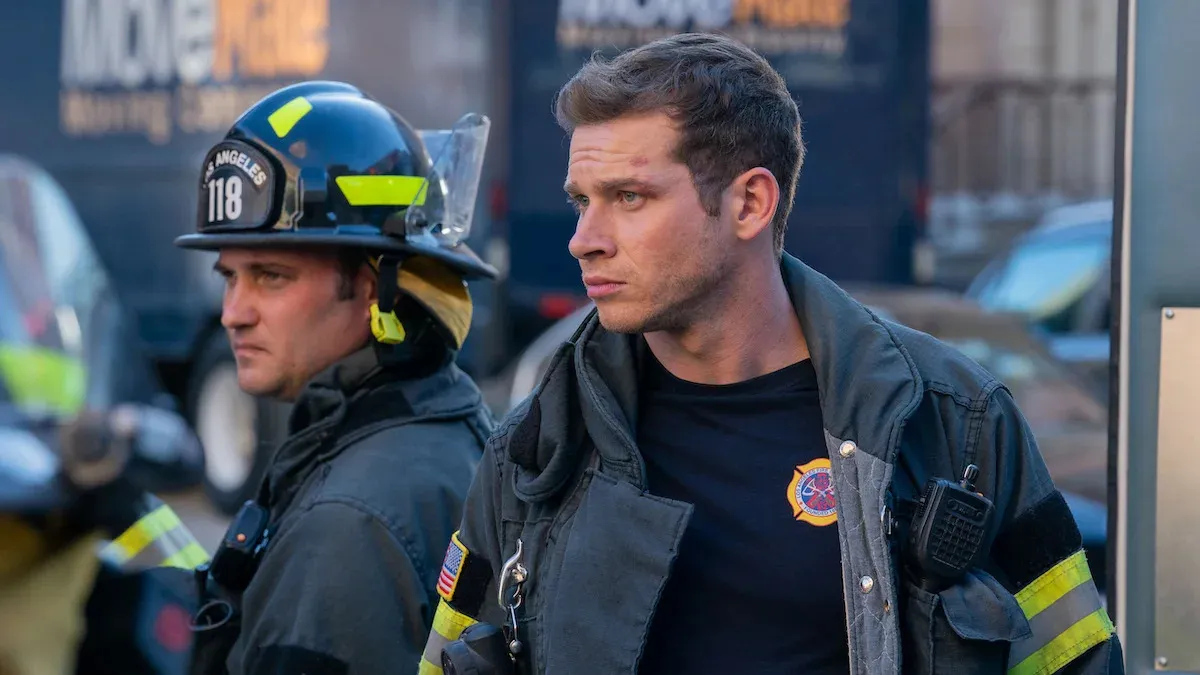 Two firefighters in a still from '911'.