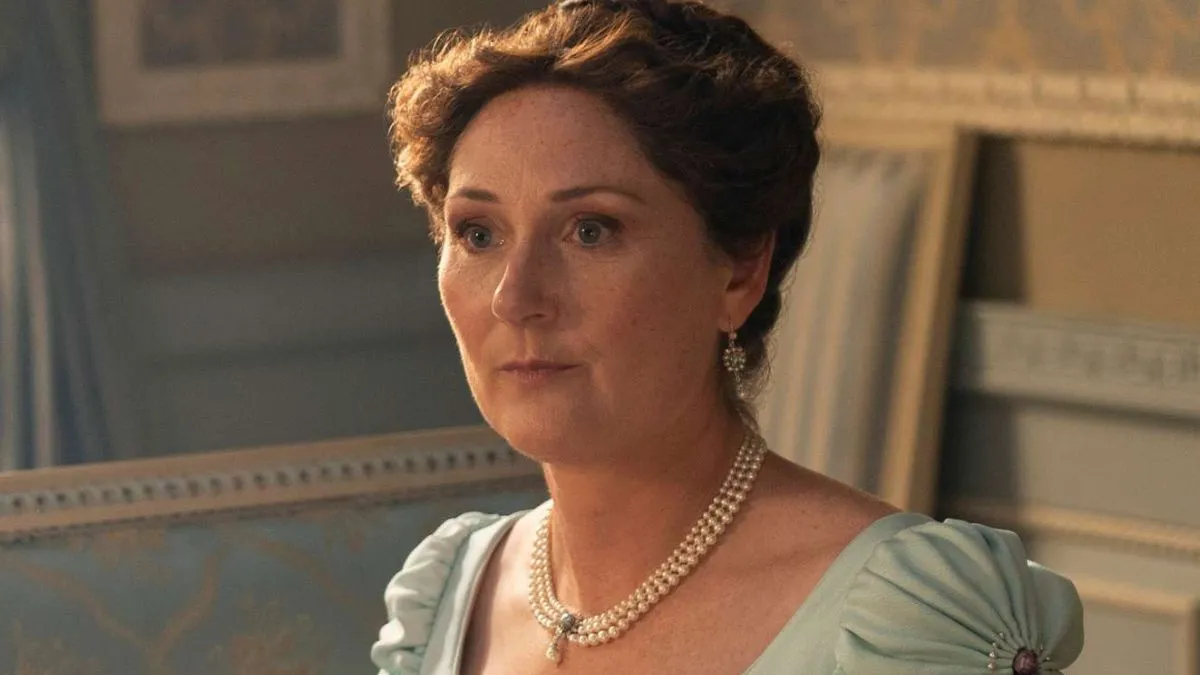 Lady Violet Bridgerton as portrayed by Ruth Gemmell in Netflix's show