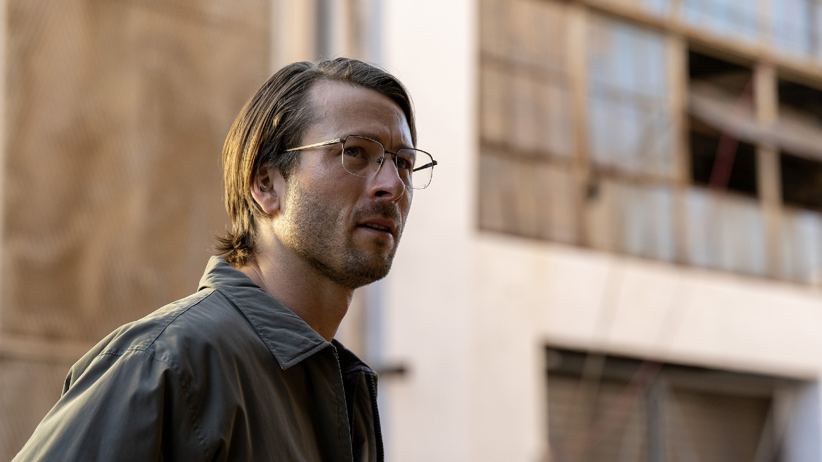 Glen Powell’s Netflix Hit Is Taking on a New Case Glen Powell’s Netflix Hit Is Taking on a New Case