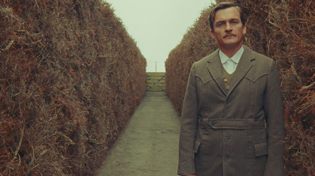 10 best fall movies on Netflix, ranked | The Mary Sue