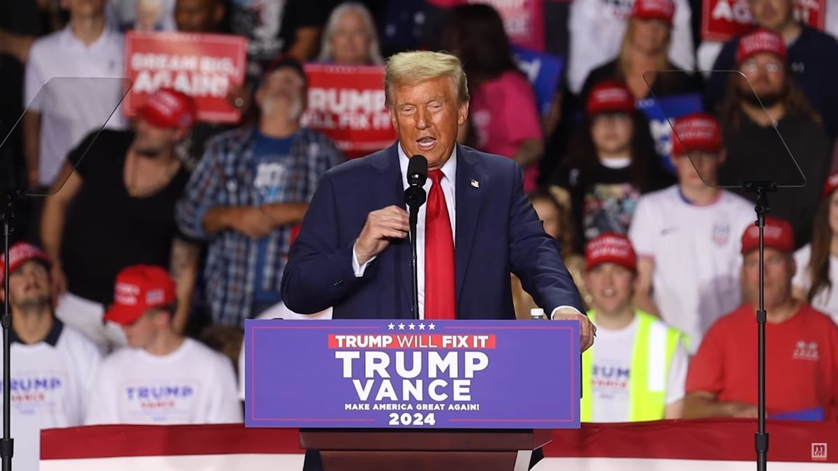 'Sick, crazy b----': Trump ends his campaign with blatant misogyny ...