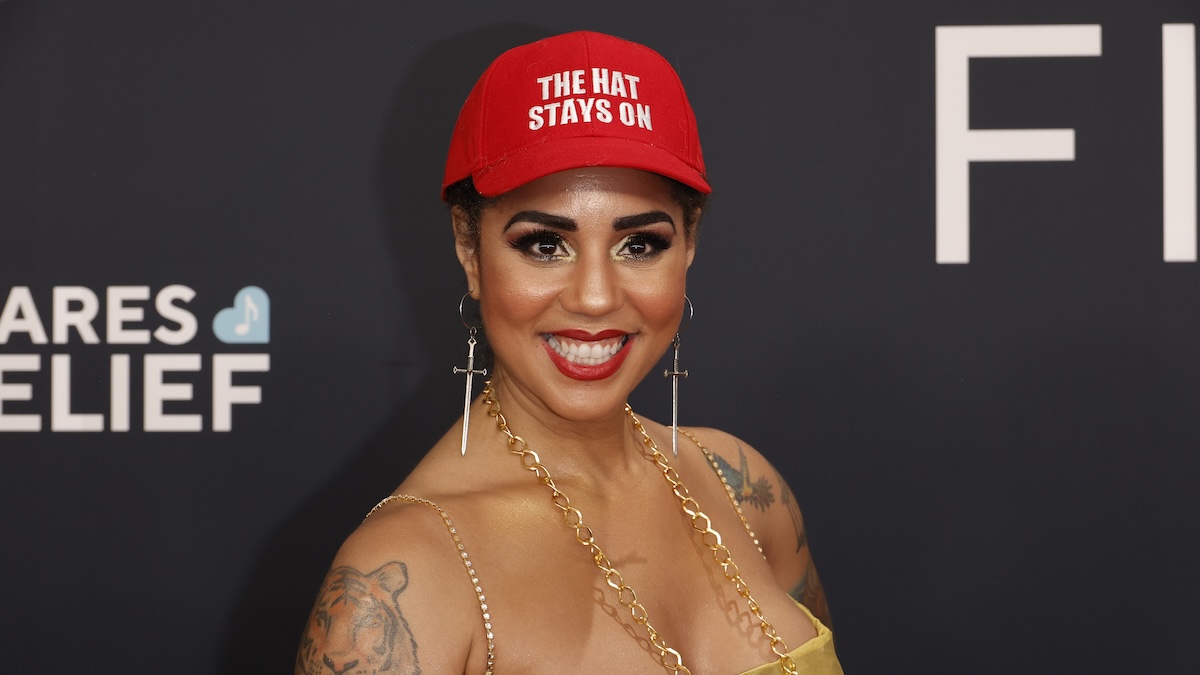 joy villa in her trump hat