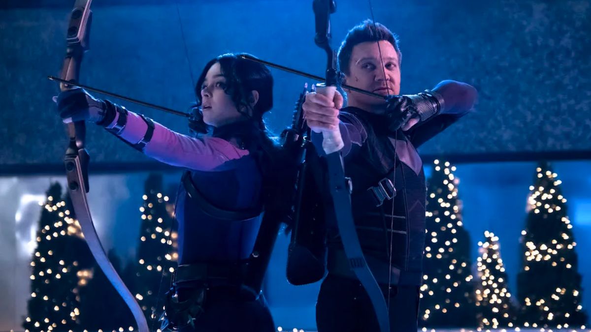 Hailee Steinfeld as Kate Bishop and Jeremy Renner as Clint Barton in the Disney+ 'Hawkeye' show
