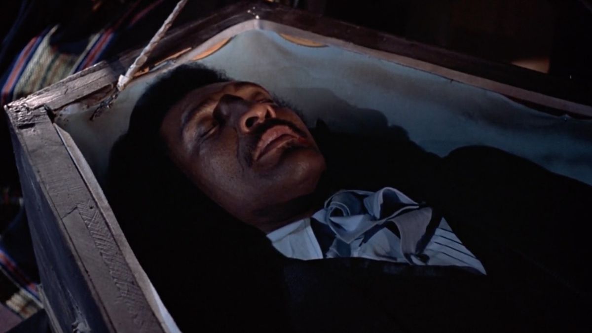 william marshall as mamuwalde/blacula in Blacula