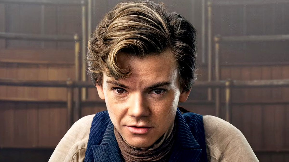 Thomas Brodie-Sangster as Jack Dawkins in 'The Artful Dodger'