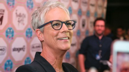 jamie lee curtis on the carpet at ff