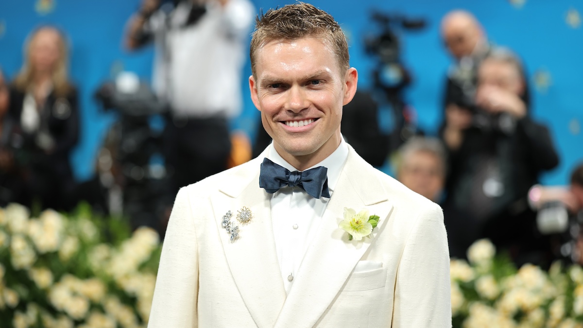 mark guiducci standing