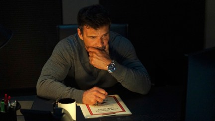 frank grillo sitting