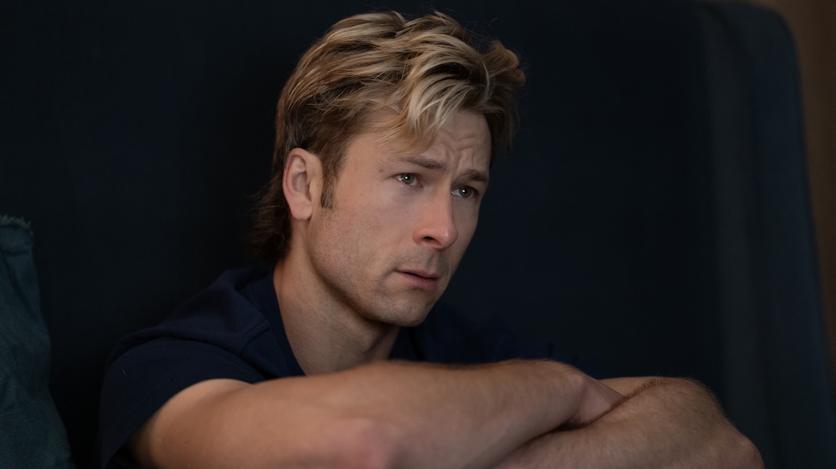 glen powell crying