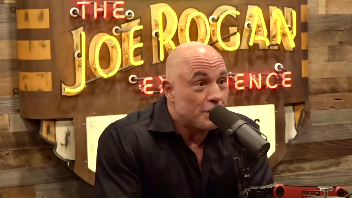 Rogan, Trump Backer, Blasts Instability