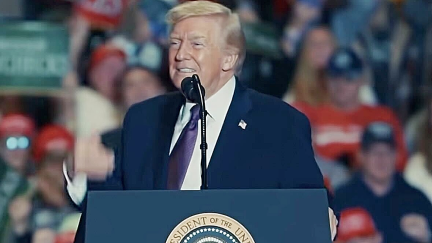 Trump loves chair arms, does not care about women