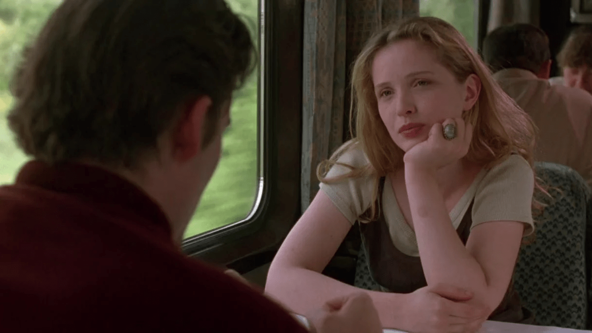 Ethan Hawke and Julie Delphy in Before Sunrise 