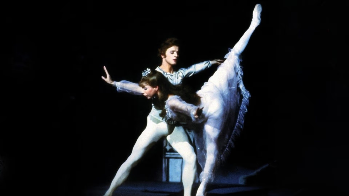Gelsey Kirkland and Mikhail Baryshnikov in The Nutcracker