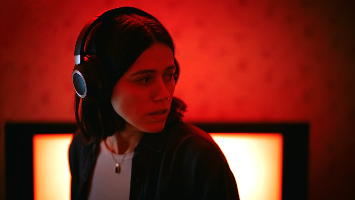 Podcasts Are Creepy in the Trailer for ‘Undertones’ Podcasts Are Creepy in the Trailer for ‘Undertones’