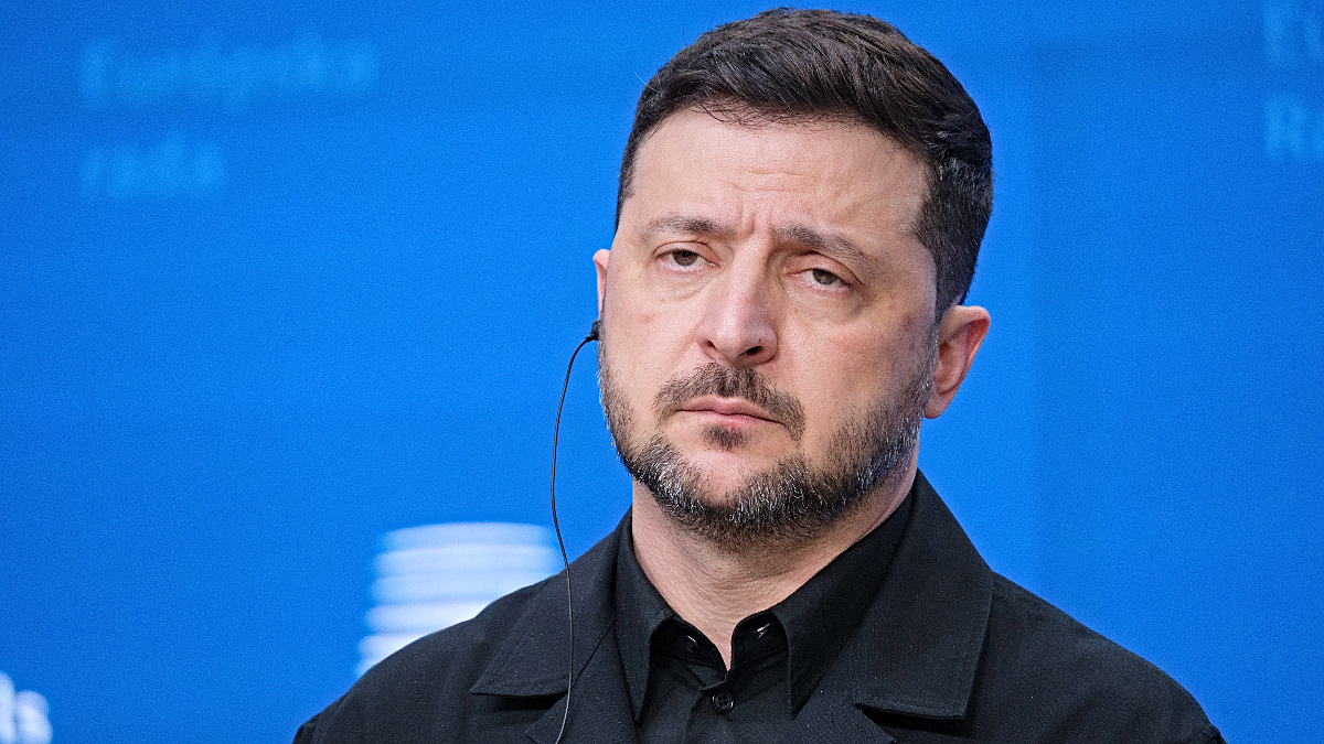 ‘Deserves a smack upside the hat’: Zelenskyy calls out one leader at Davos for ‘selling out European interests’’ ‘Deserves a smack upside the hat’: Zelenskyy calls out one leader at Davos for ‘selling out European interests’’