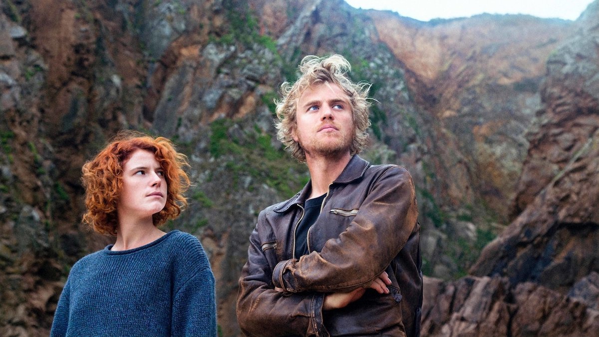 Jessie Buckley and Johnny Flynn in Beast