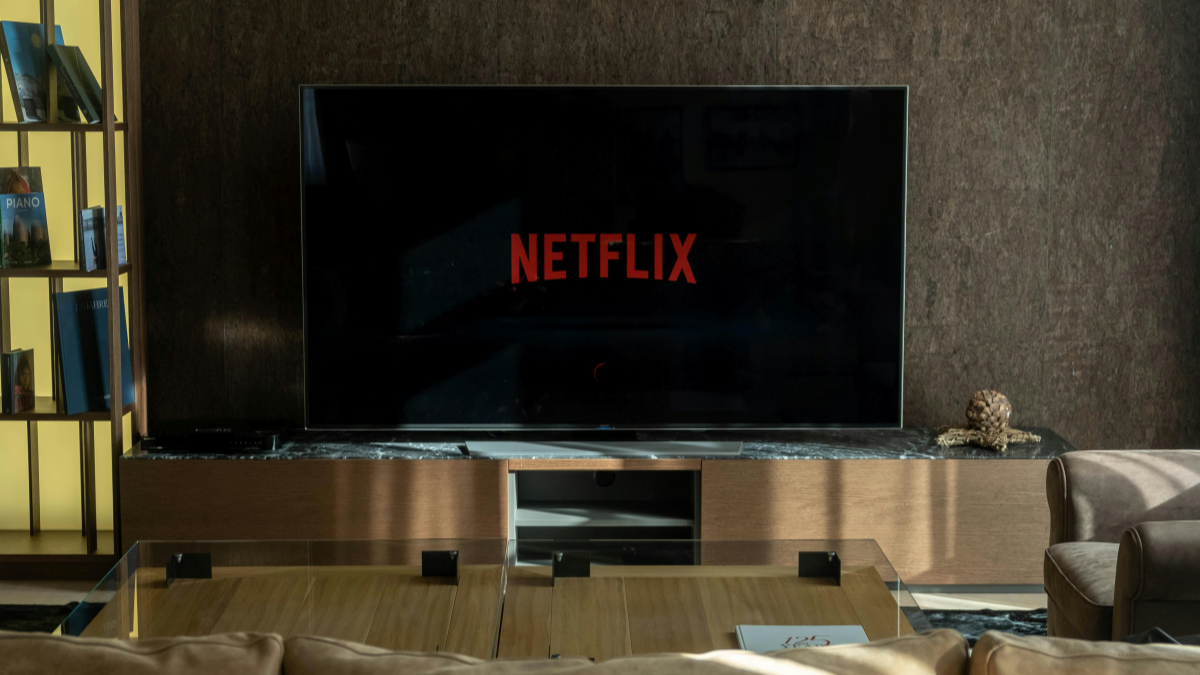 Does Netflix share passwords? Can people account share?