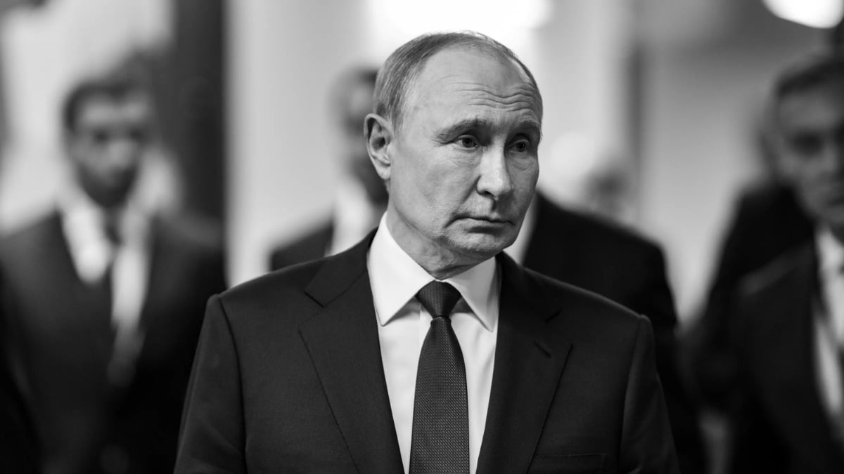 Putin just handed Iran a lifeline after Trump’s bluff backfired