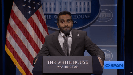 Aziz Ansari spoofs FBI Director Kash Patel on SNL Cold Open