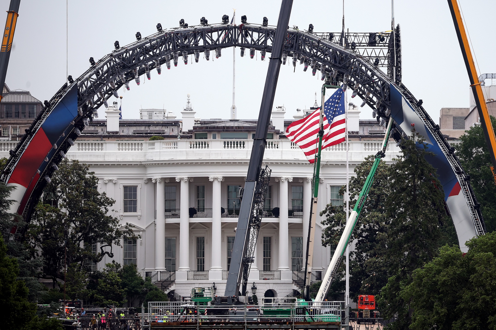 white house with ufc arena