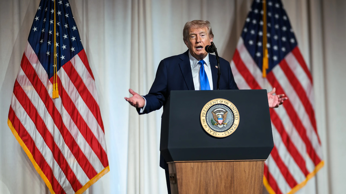 ’An Absolute Abomination’: Trump Goes Off Topic While Commemorating Deceased American Soldiers, Focuses On How Very Few of Them Are Named Donald ’An Absolute Abomination’: Trump Goes Off Topic While Commemorating Deceased American Soldiers, Focuses On How Very Few of Them Are Named Donald
