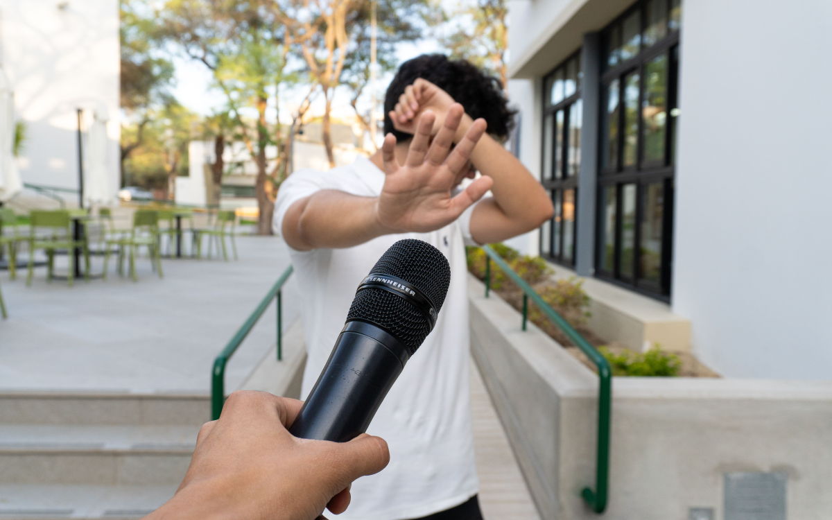 Los Angeles Man Asked Guys in a Street Interview if They’d Leave Their Kids With the Man in the Photo. Their Answers Were Unexpected: ‘And the Conclusion Is?’