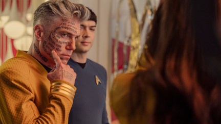 (L-R): Anson Mount as Captain Pike and Ethan Peck as Spock in season 4, episode 3, of Star Trek: Strange New Worlds streaming on Paramount+, 2026.