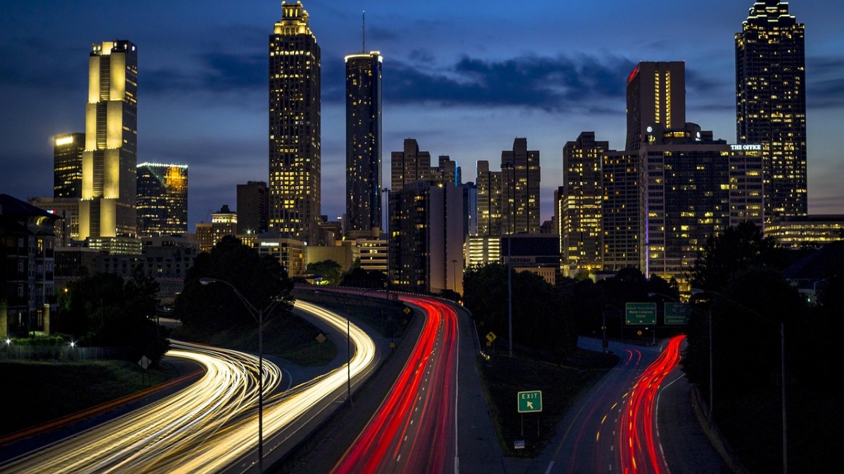 A Blind, Drunk Driver Somehow Drove 150 Miles by Following Truck Lights