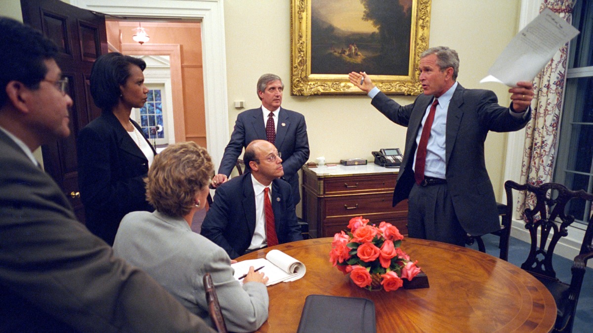 Condoleezza Rice presses George W. Bush on his post 9/11 mosque visit, uncovering the hidden pressure behind his ‘Islam is peace’ speech