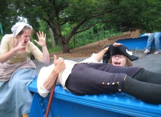 Reenactors Get Their Horseman On